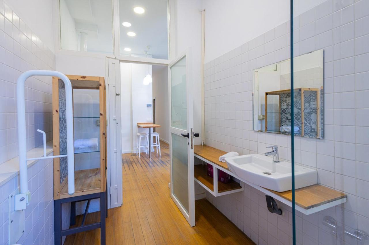 Florit Flats - The Vella Apartment Valencia Exterior foto